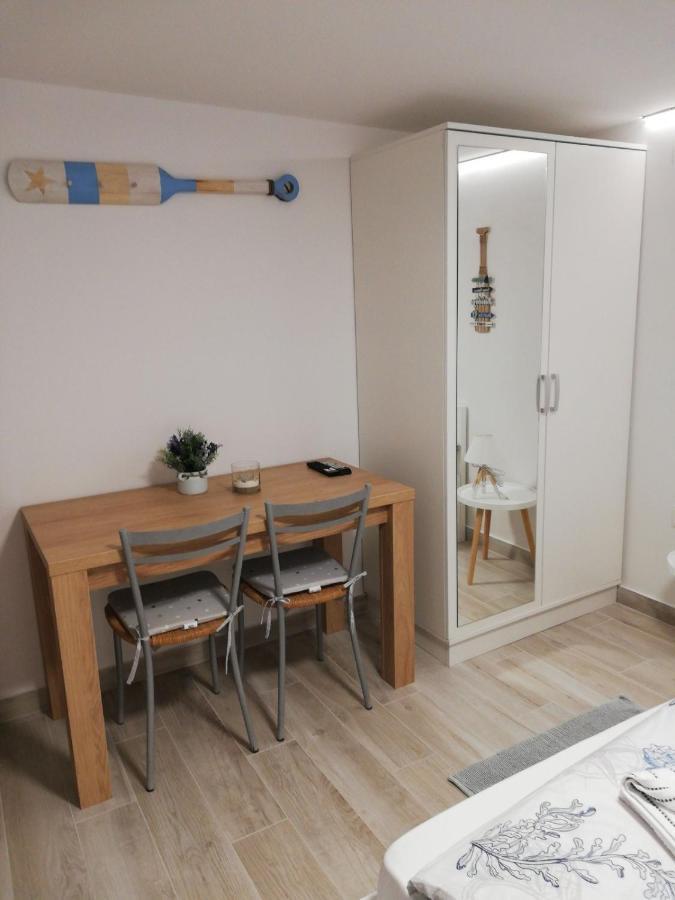 Apartments Casia Baska  Exterior photo