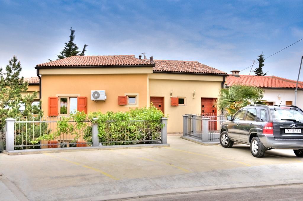 Apartments Casia Baska  Exterior photo